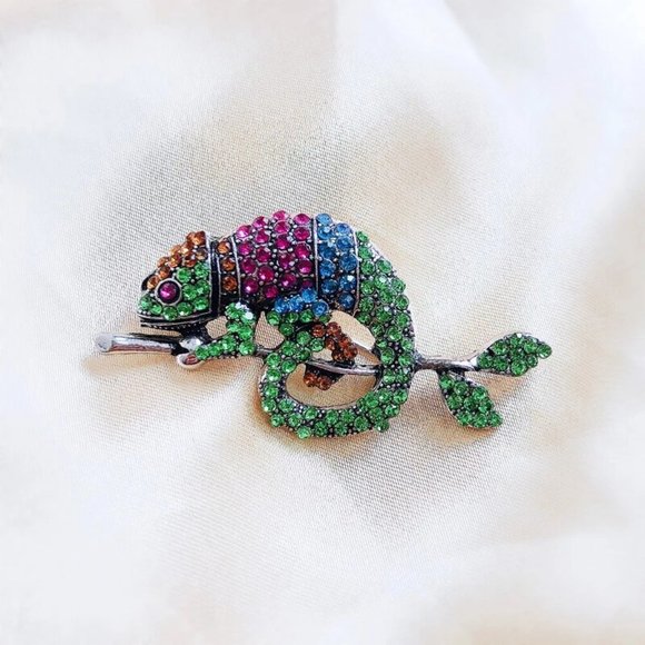 Rhinestone Baby Chamelion Pin Broach - Picture 1 of 2